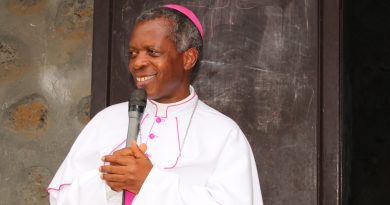 Paruwase Katedrale ya Ruhengeri: Abakristu bibukije umunyamakuru wa Virunga Today ko na padiri Alphonse atakibarizwa kuri Paruwase Katedrale ya Ruhengeri