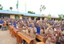 Uburezi: Mu gihe iburengerazuba bataka kubura irengero ry’abanyeshuri ibihumbi 17, mu majyaruguru bo bakomeje kwirukana abiriye bakimara bakitabira ishuri Uburezi: Mu gihe iburengerazuba bataka kubura irengero ry’abanyeshuri ibihumbi 17, mu majyaruguru bo bakomeje kwirukana abiriye bakimara bakitabira ishuri