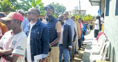 Kuki abantu barwanira kuyobora umudugudu bazi ko batazahembwa ?