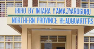 Dosiye ya mwarimu Clement: Ubuyobozi bw’Intara y’Amajyaruguru bwitandukanije n’igikorwa kigayitse cy’akarere ka Gakenke cyo gusuzugura icyemezo gifite agaciro kamwe n’ak’icy’ubutabera Dosiye ya mwarimu Clement: Ubuyobozi bw’Intara y’Amajyaruguru bwitandukanije n’igikorwa kigayitse cy’akarere ka Gakenke cyo gusuzugura icyemezo gifite agaciro kamwe n’ak’icy’ubutabera